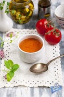 Zupa pomidorowa z ricottą