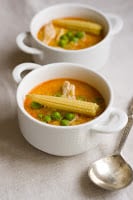 (Zupa z czerwoną pastą curry