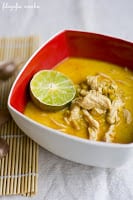 (Tajska zupa z kurczakiem