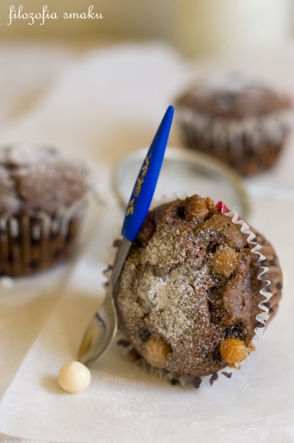 Czekoladowe muffinki z borówkami i amaretto